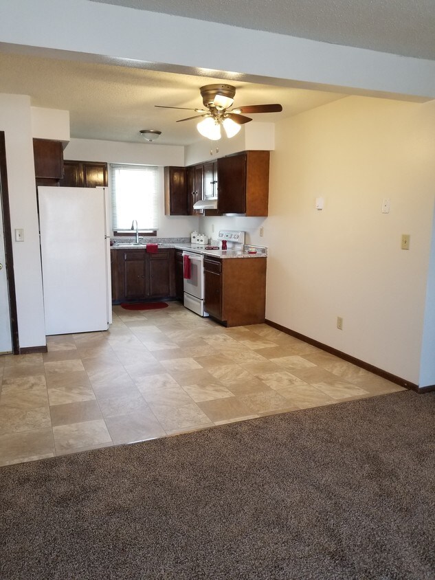 1676 9th St N, Wahpeton, ND 58075 Apartments in Wahpeton, ND