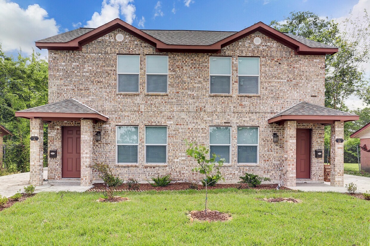 12615 Scott Street - 12615 Scott St