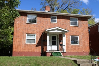 Building Photo - 1921 W Grand Ave