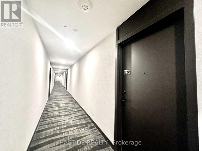 Photo du bâtiment - 8119-8119 Birchmount Rd