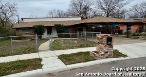 Building Photo - 146 Stapleton St