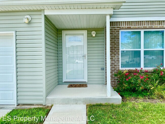 Building Photo - 4 br, 2.5 bath House - 2326 Lappin Ct.