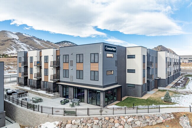 Foto del edificio - Canyon View