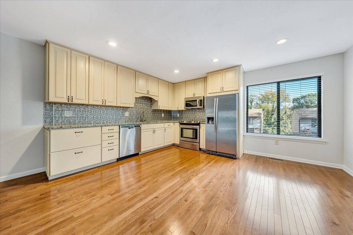 3377 Morning Dove Rd, Cave Spring, VA 24018 Townhome Rentals in Cave