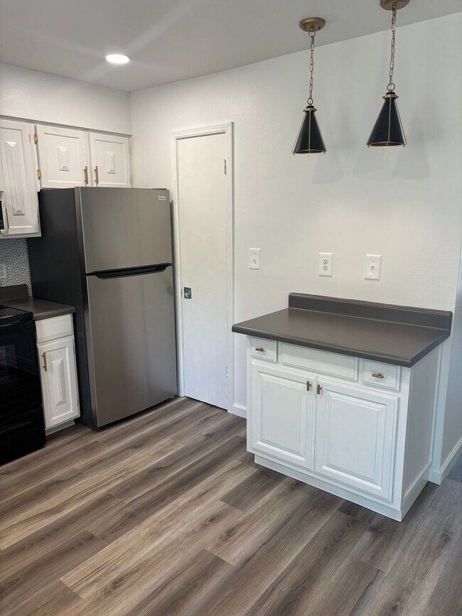Foto del edificio - Charming 1BR Condo in Tulsa