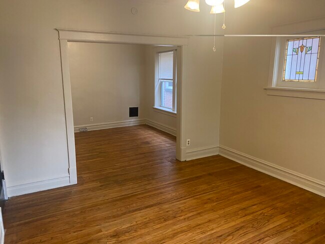 Building Photo - 2119 Maury Ave