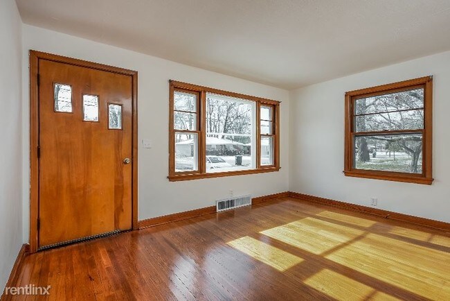 Building Photo - 3 br, 1 bath House - 4525 Saint Marys Rd