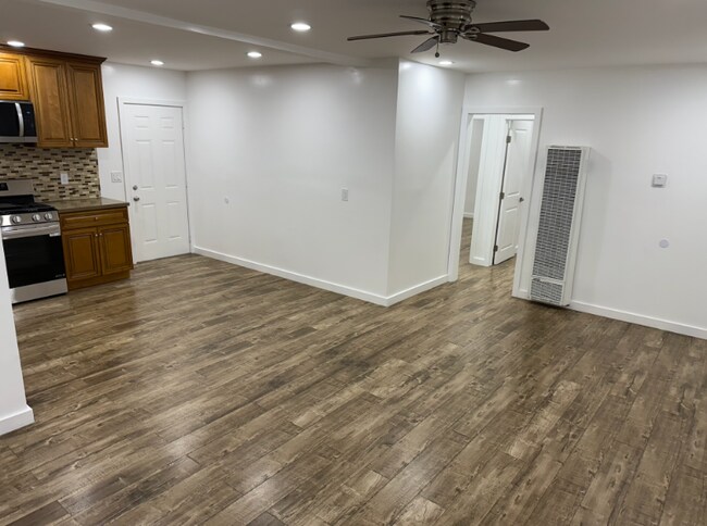 Photo - 317 W 76th St Apartment