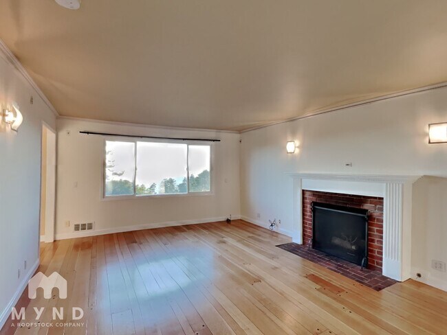 Foto del edificio - 626 Grizzly Peak Blvd