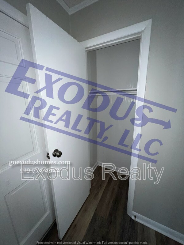 Building Photo - 1008 Charlotte Ave