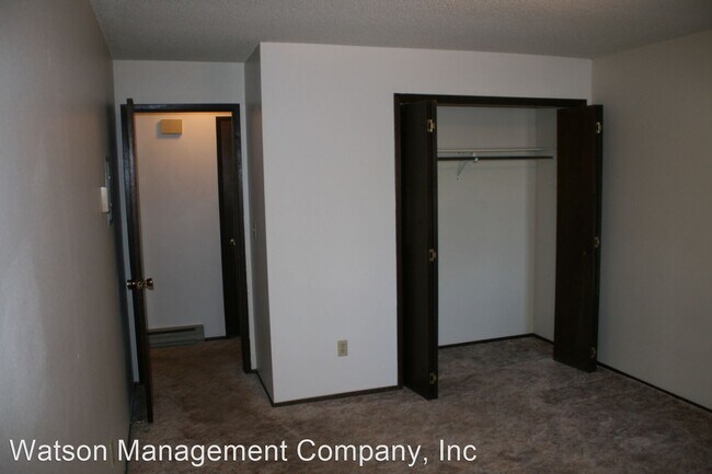 Foto del edificio - 22 N Skipworth Rd