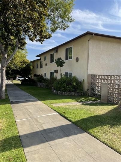 Foto del edificio - 215 N Myrtle Ave