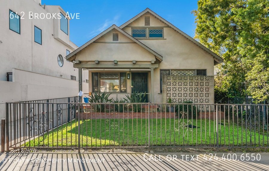 Primary Photo - 642 Brooks Ave