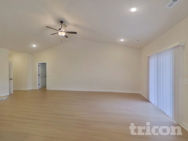 Building Photo - 7206 Jerimoth Dr