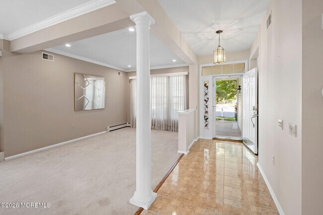 Foto del edificio - 104 Mirage Blvd