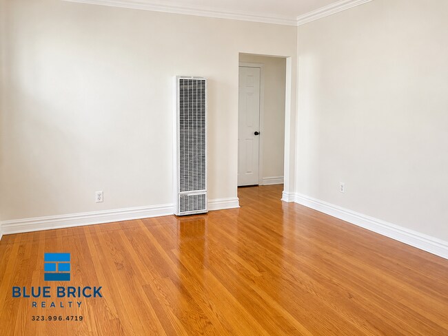 Foto del edificio - 515 N Gardner St