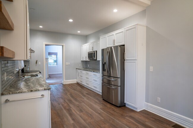 Foto del edificio - 422 S Michigan Ave