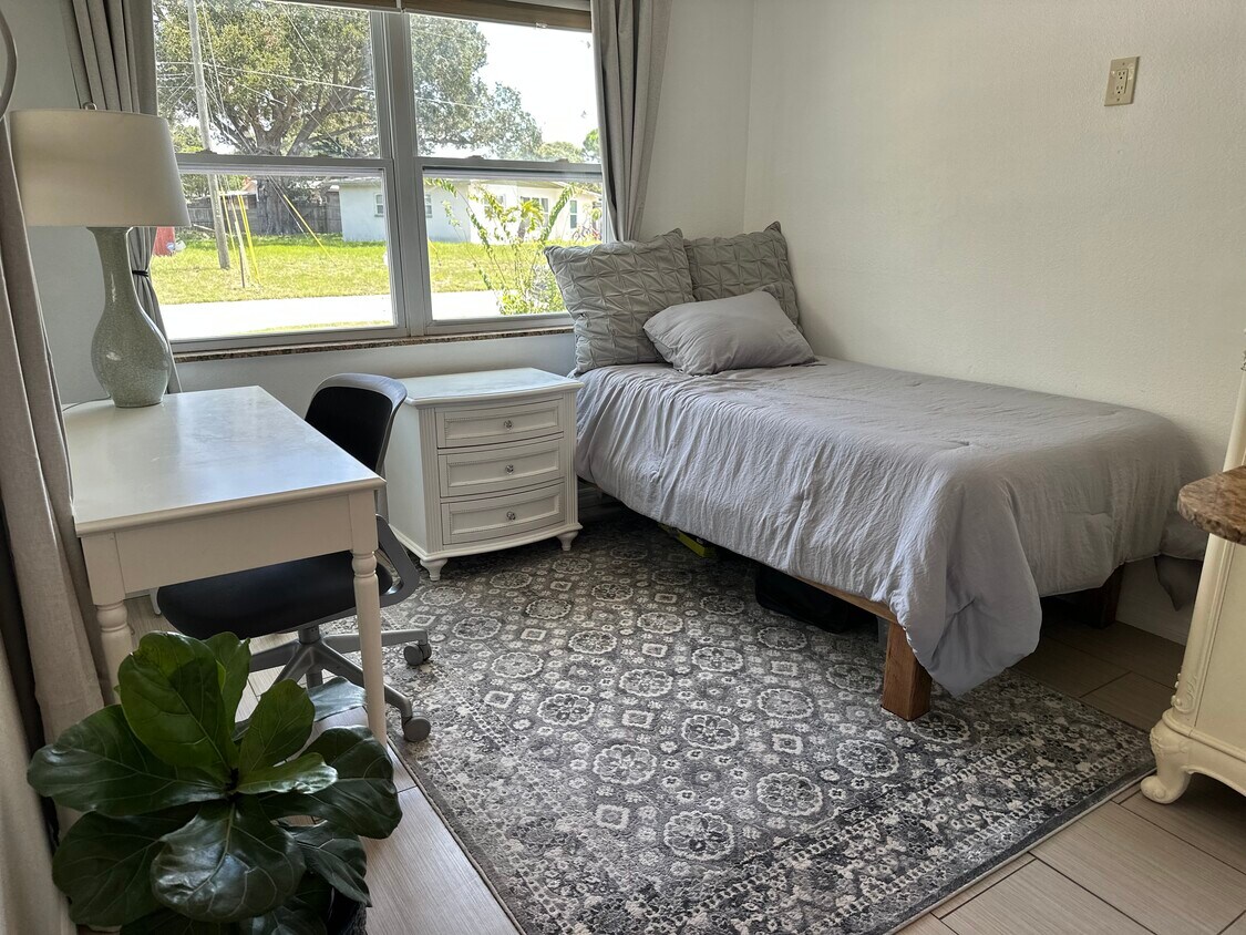 Foto principal - 9372 88th Way N