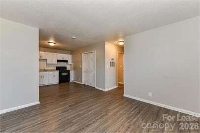 Foto del edificio - 312 Hoskins Mill Ln