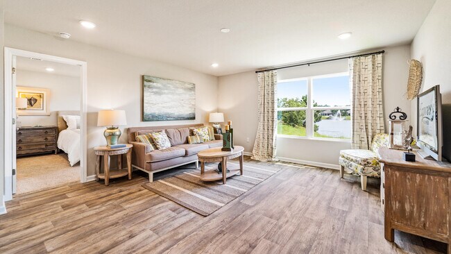 Building Photo - 123 American Ct