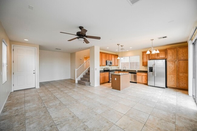 Building Photo - Lovely Home In Providence Community With P...