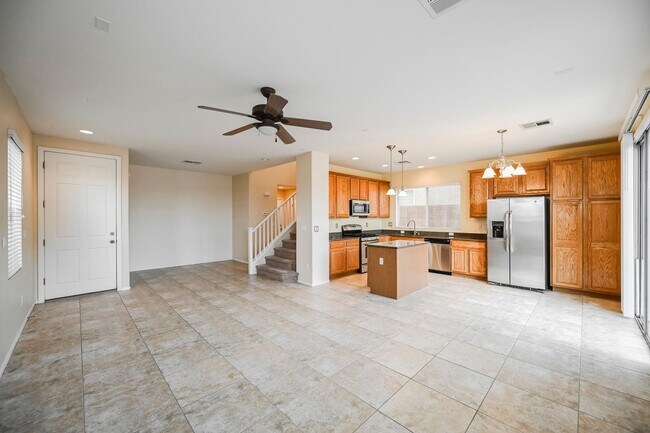 Foto del edificio - Lovely Home In Providence Community With P...