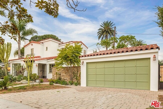 Foto del edificio - 2228 Prospect Ave