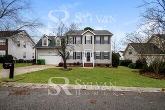 Building Photo - 10 Melrose Ct