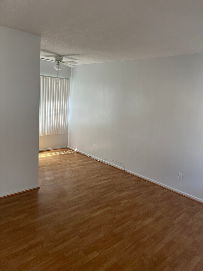 Foto del edificio - 4331 Eagle Rock Blvd