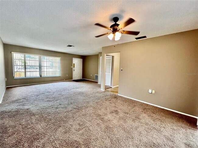 Building Photo - 8045 Durham Dr