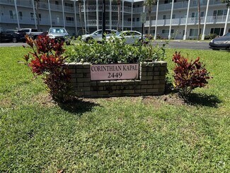 Building Photo - 2449 Columbia Dr