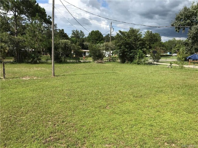 Building Photo - 5311 S Bob White Dr
