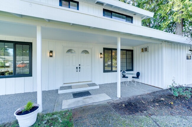 Foto del edificio - 12225 105th Ave NE