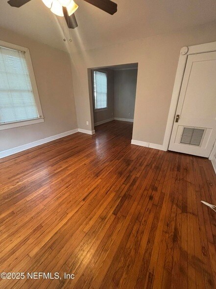 Foto del edificio - 2752 Herschel St