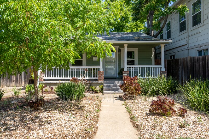 Foto principal - 3511 7th Ave