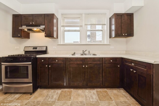 Foto del edificio - 7821 S Chappel Ave