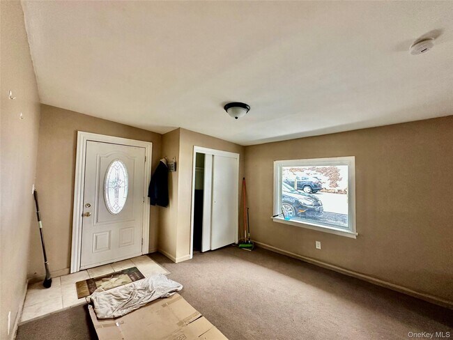 Building Photo - 1159 US-9W