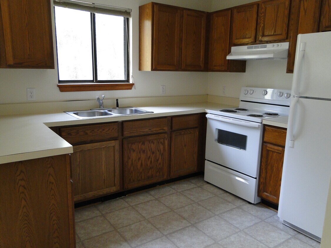 Building Photo - 1500 Partridgeberry Rd