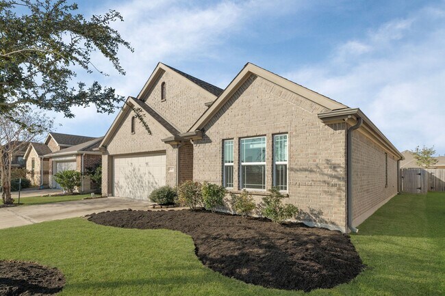 Foto del edificio - 3807 Lumber Springs Ln