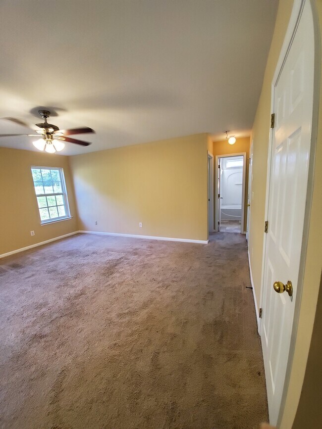 Foto del edificio - 1228 Turning Leaf St NW