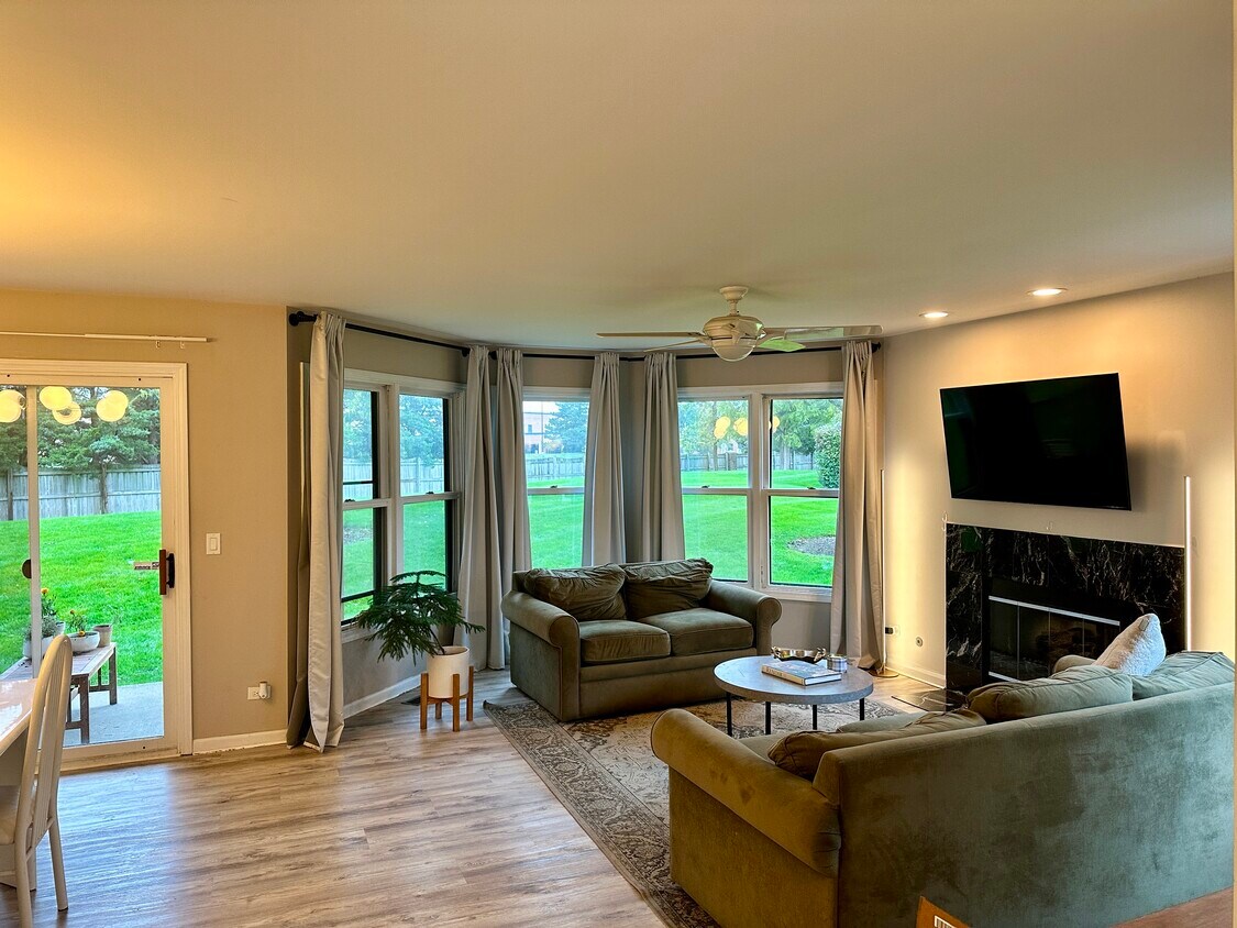 Foto principal - 2514 Live Oak Ln