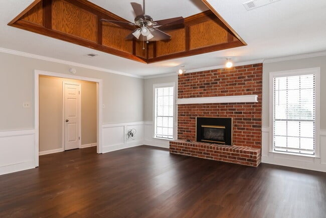 Foto del edificio - 7159 Eastover Blvd