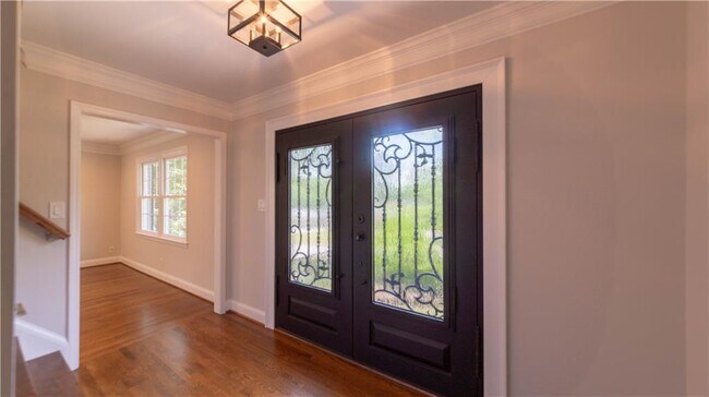 Building Photo - 3935 Briaridge Cir