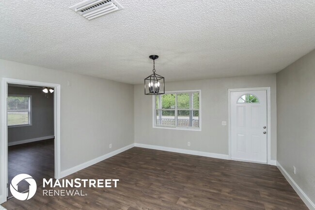 Foto del edificio - 9715 79th St