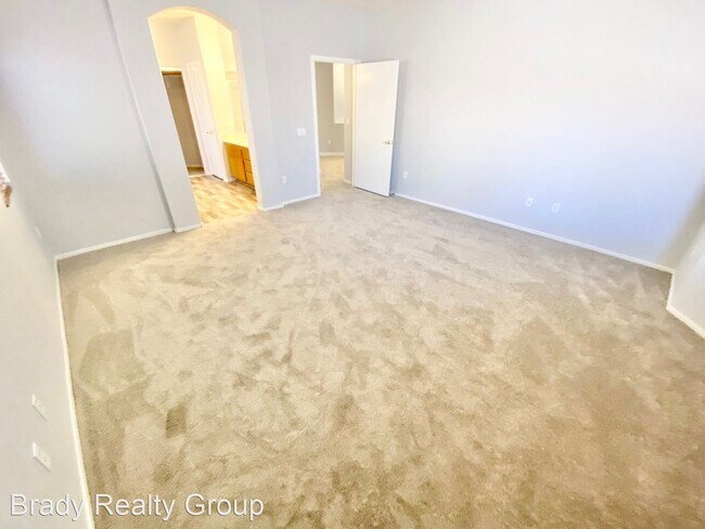 Foto del edificio - 3 br, 2 bath House - 4733 Vincent Hill Court