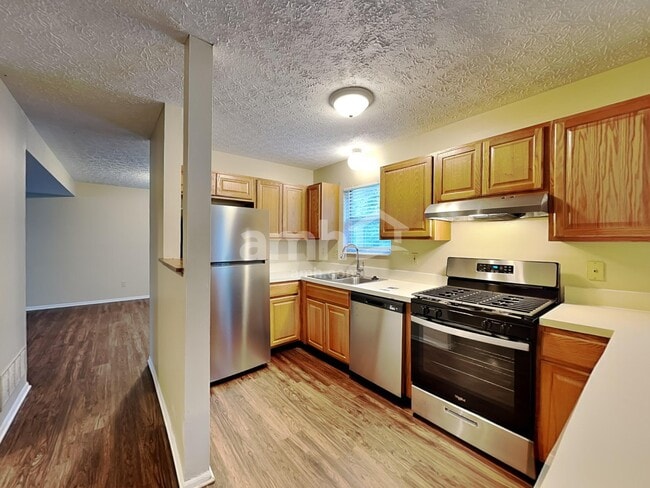 Building Photo - 1565 Tall Meadows Dr