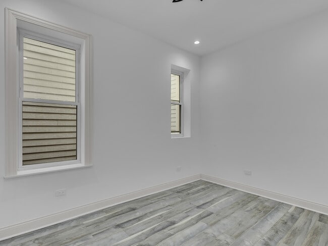 Foto del edificio - 2109 N Spaulding Ave