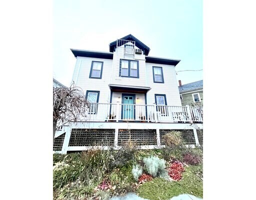 Primary Photo - 97 Walden St