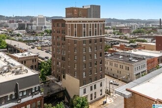 Building Photo - 2201 1st Ave N