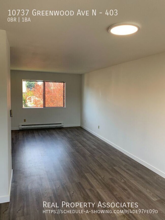 Foto del edificio - 10737 Greenwood Ave N